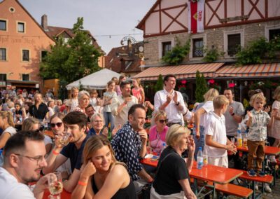 Marktplatzweinfest des FC Eibelstadt