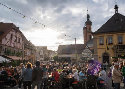 Marktplatzweinfest des FC Eibelstadt