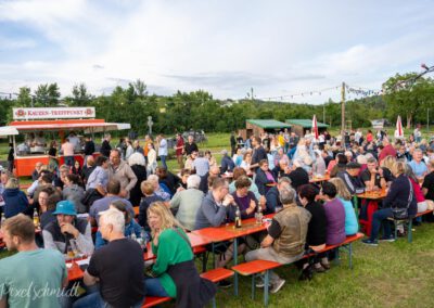 Viele Besucher an der Mainlände